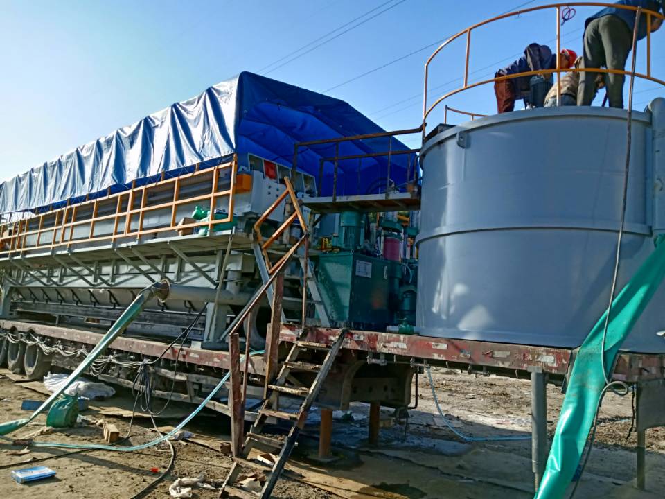 新龙镇污水池淤泥处理-河道清淤-炜誉市政